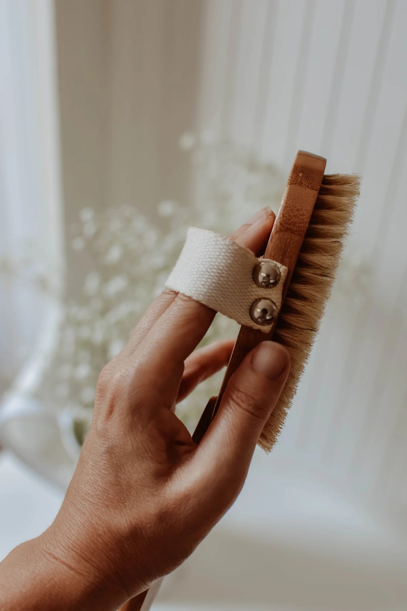 Body Brush with Long Handle